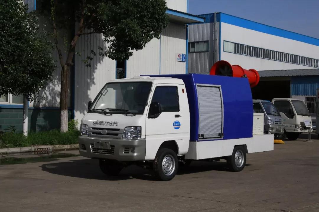 程力新能源人工智能搶險救援車首批訂單圓滿交車，為國家電網(wǎng)提供一流產(chǎn)品